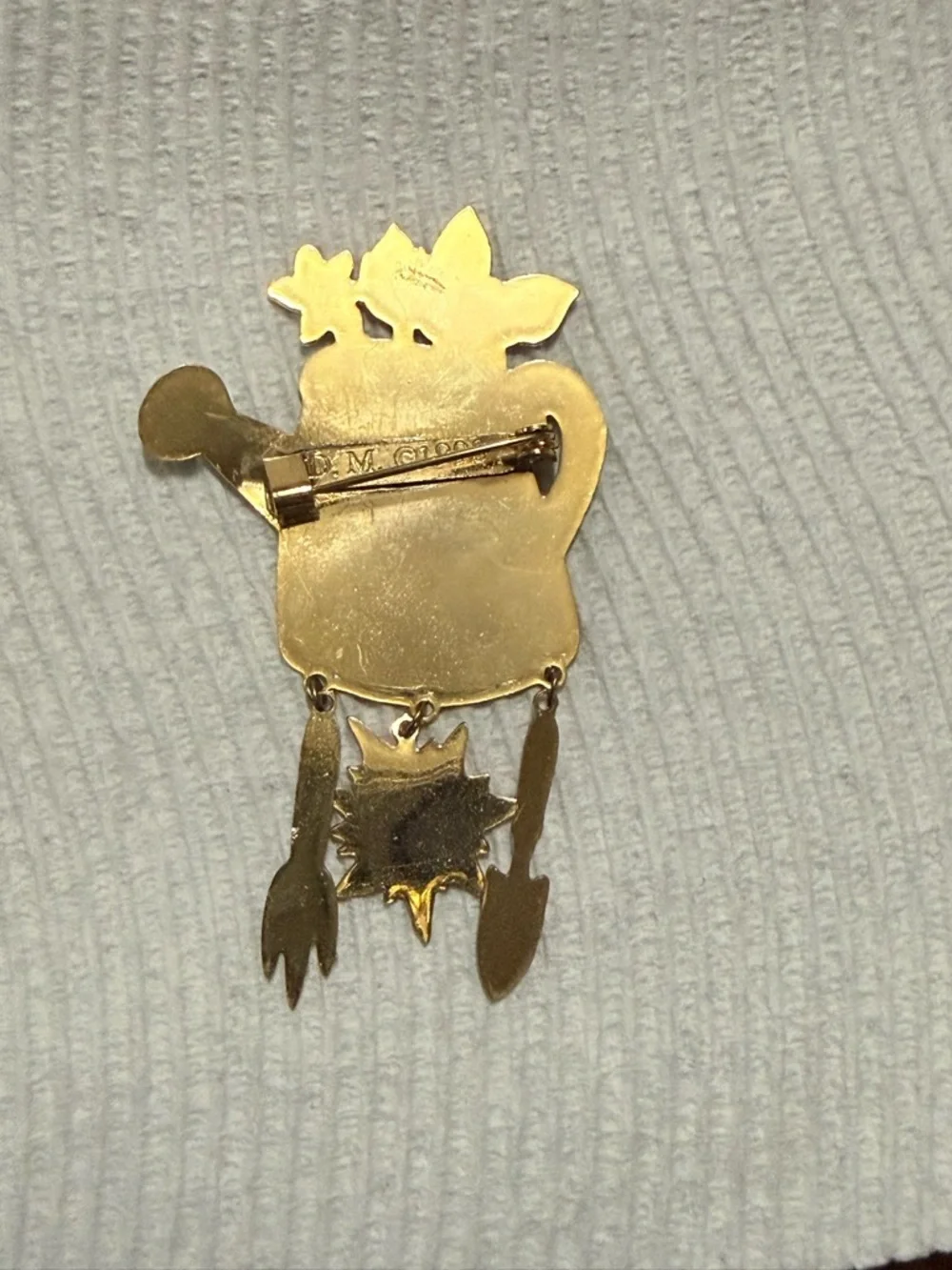 I Love Garden Blue Watering Can Floral Brooch